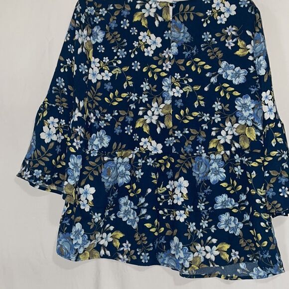 Time and tru blouse - Picture 7 of 7